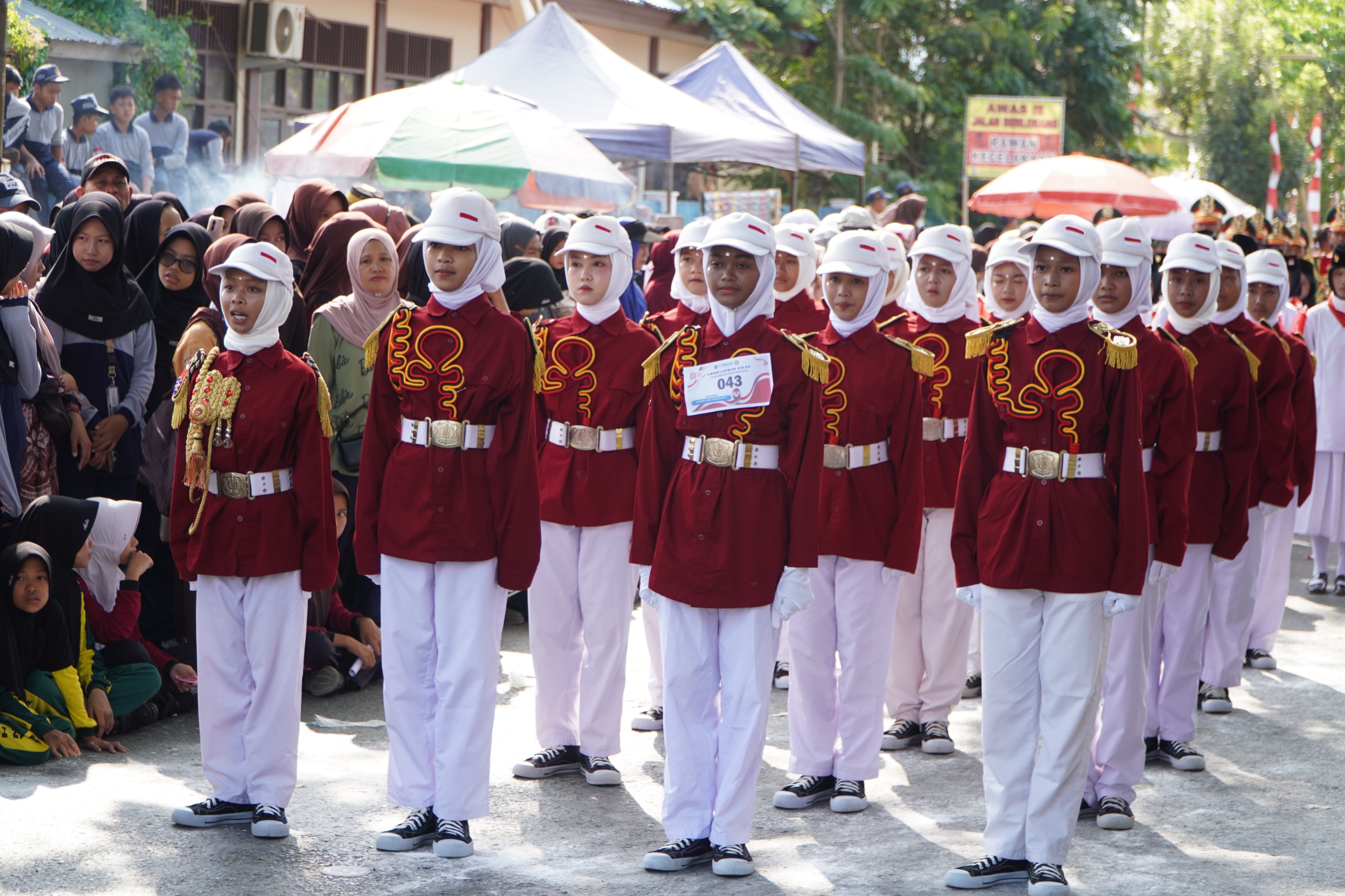 Lomba Gerak Jalan Kusan Hilir Meriah Sambut HUT RI ke-81 7