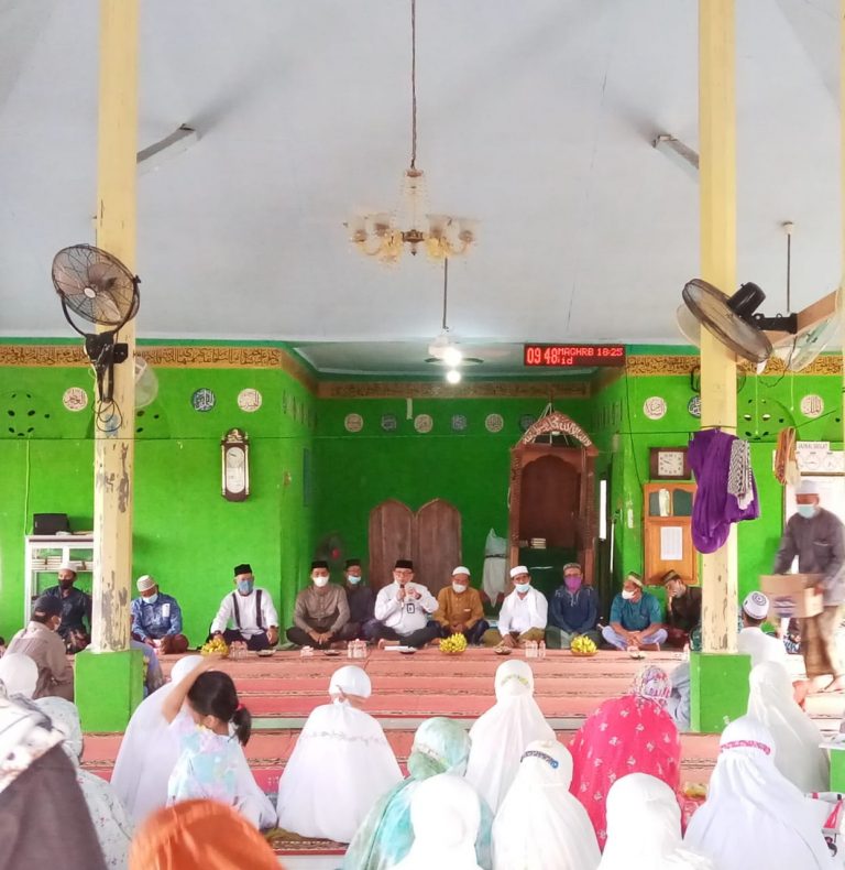 Wakili Bupati ke Tanete, Staf Khusus Bupati Sebut Pendekatan Keagamaan Untuk Bebas Covid-19