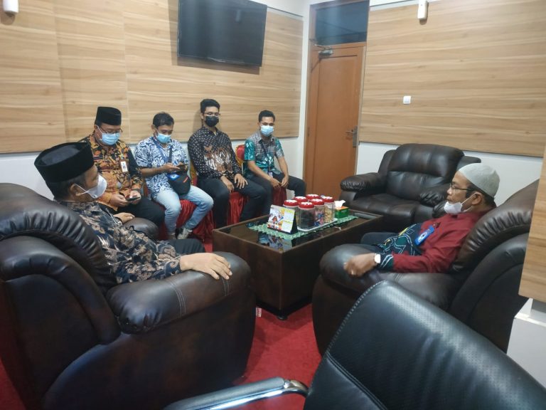 Plt. Direktur RSB Kunjungi Sekretariat DPRD Tanah Bumbu