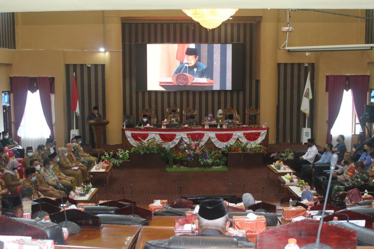 Fraksi DPRD Sampaikan Pemandangan Umum Terhadap RAPBD Tahun Anggaran 2022 10 Fraksi DPRD Sampaikan Pemandangan Umum Terhadap RAPBD Tahun Anggaran 2022