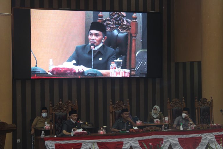 Sekda Tekankan Kepala Dinas Aktif Hadiri Rapat Paripurna DPRD