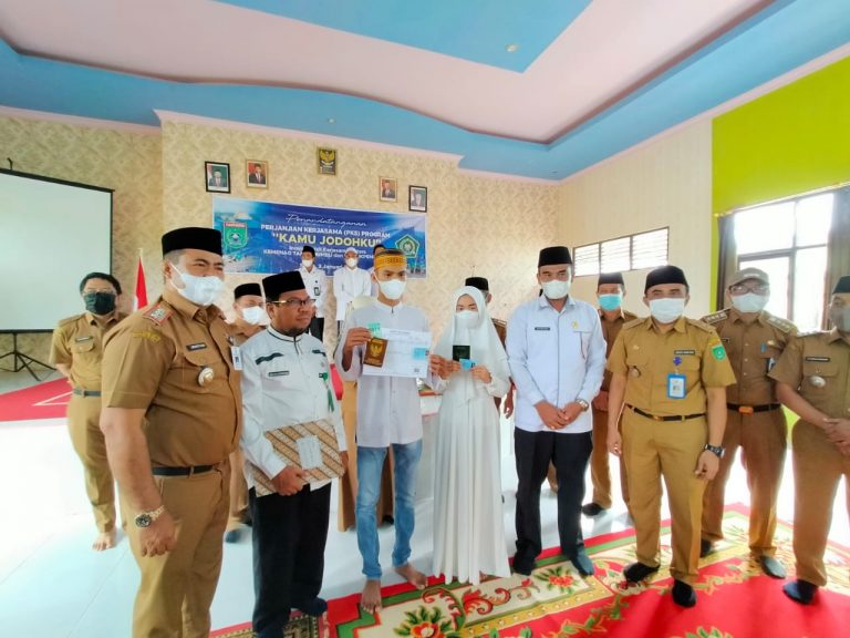 Tahun Baru, Disdukpencapil Bersama Kemenag Tanbu Hasilkan Program Inovasi “Kamu Jodohku”