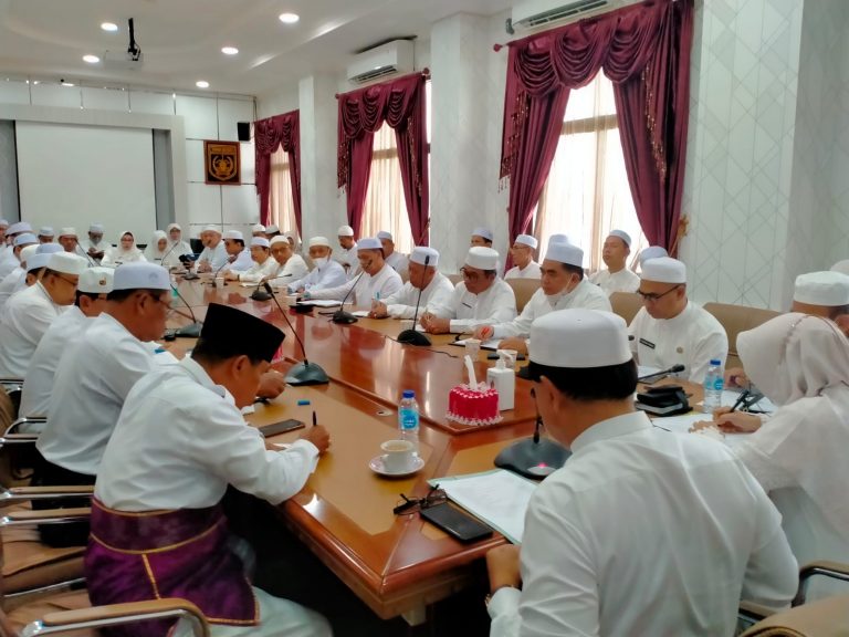 Camat Diminta untuk Memantau Perkembangan Satu Desa Satu Masjid