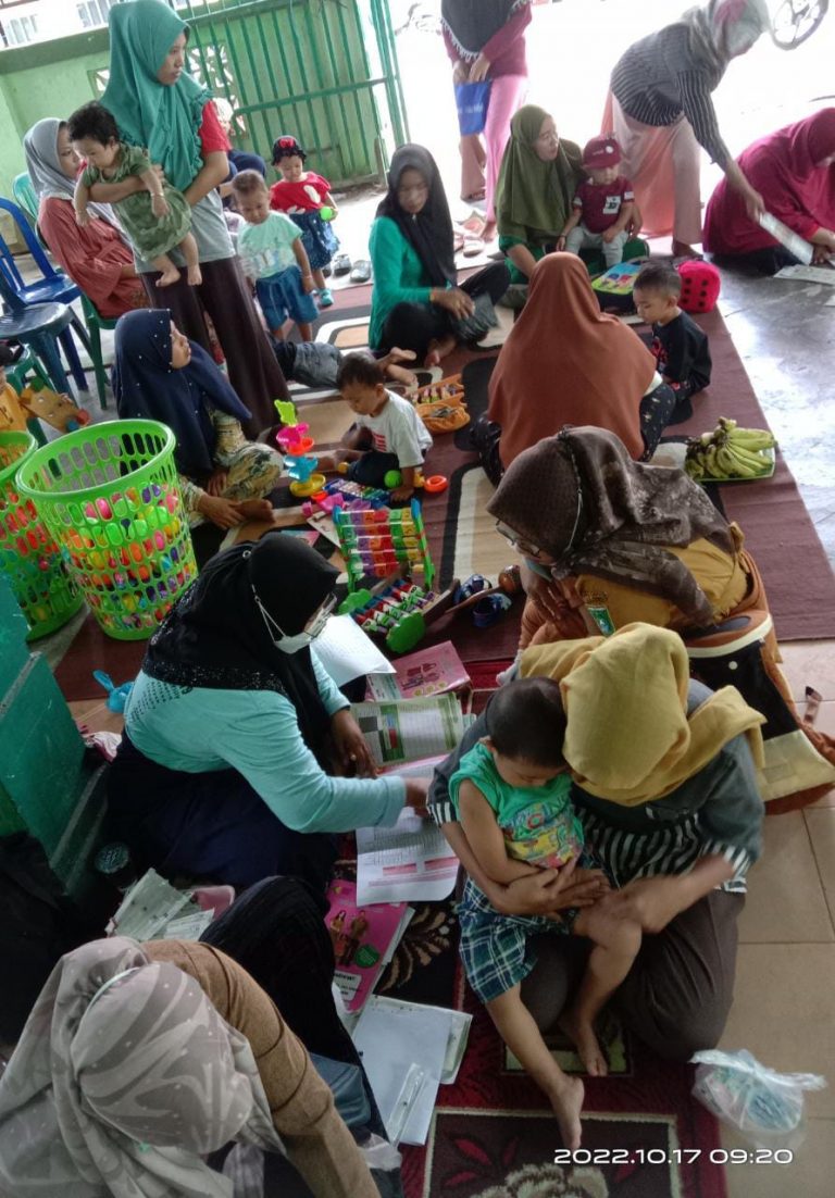 Pantau Tumbuh Kembang Anak, Mawar Merah Rutin Gelar Posyandu