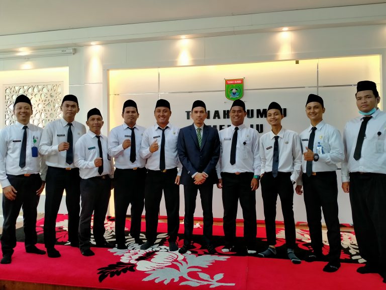 Pejabat Fungsional Diharapkan Dapat Mengemban Tugasnya dengan Baik