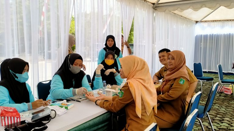Dinkes Tanbu Gelar Gerai Kesehatan Peringati HKN Ke-58