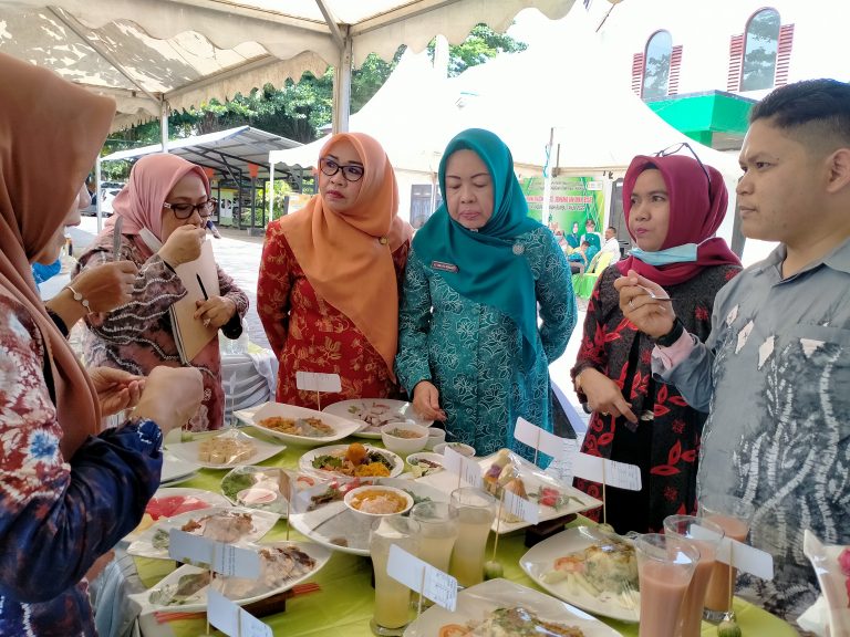 DKPP Bersama TP PKK Tanah Bumbu Gelar Lomba Menu Makanan B2SA