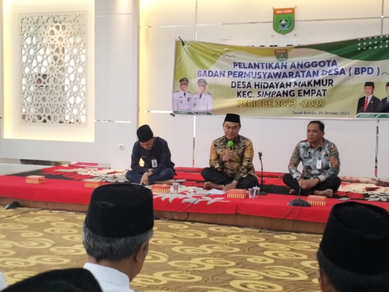 Bupati Zairullah Lantik Sembilan Anggota BPD Desa Hidayah Makmur