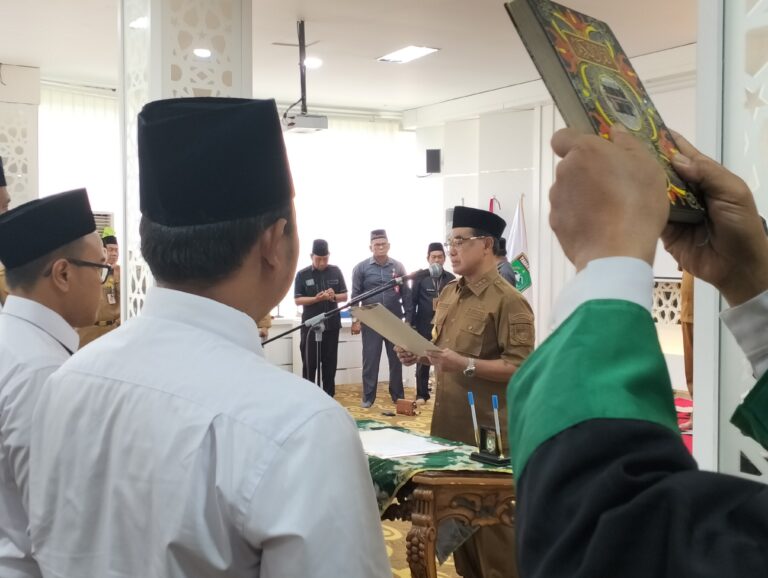 Bupati Abah Zairullah Lantik Anggota BPD Tiga Desa di Kecamatan Simpang Empat