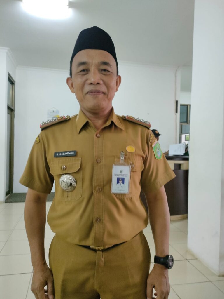 Kusan Hulu Gelar Pasar Murah di 11 Desa