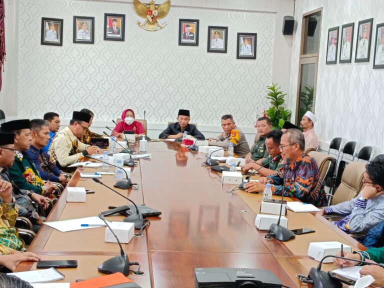 Sekda Ambo Sakka Pimpin Rakor Persiapan Pesta Adat Mappanre Ri Tasie 2023