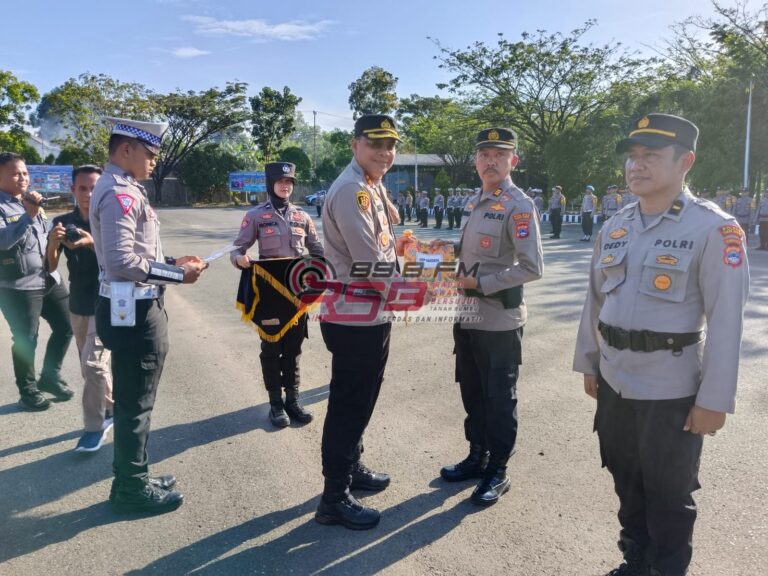 Upacara Pemberian Penghargaan, Kapolres Tanah Bumbu Apresiasi Kinerja Polsek Satui