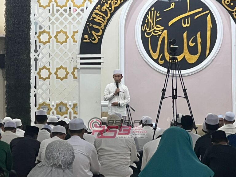 Sekda Ambo Sakka : Kita Bersyukur Atas Komitmen Pelaksanaan Lailatul Jumat