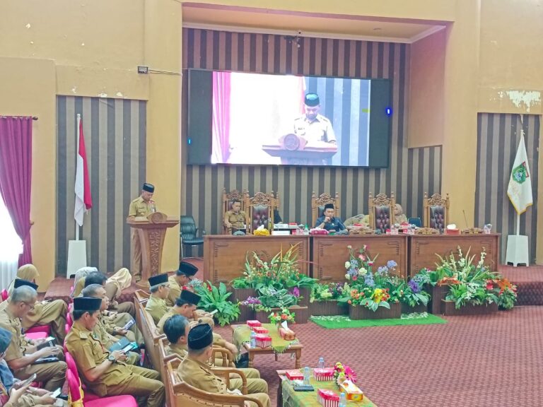 Bupati Tanah Bumbu Sampaikan Perubahan KUA dan Perubahan PPAS Tahun Anggaran 2023
