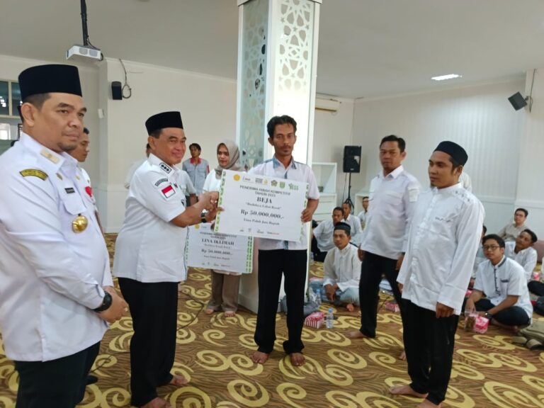 31 Pemuda Tani Tanah Bumbu Terima Dana Hibah Kompetitif Program YESS