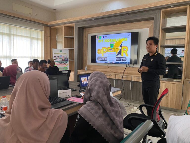 Disdukcapil Tanah Bumbu Launching Inovasi Si Petir