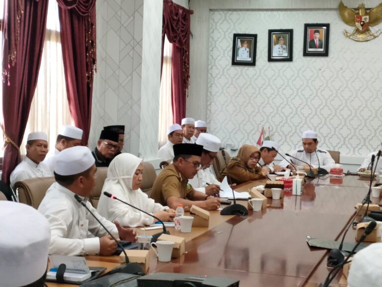 Bupati Tanah Bumbu Minta Semua Dinas Berikan Masukan Prioritas Pembangunan 2025