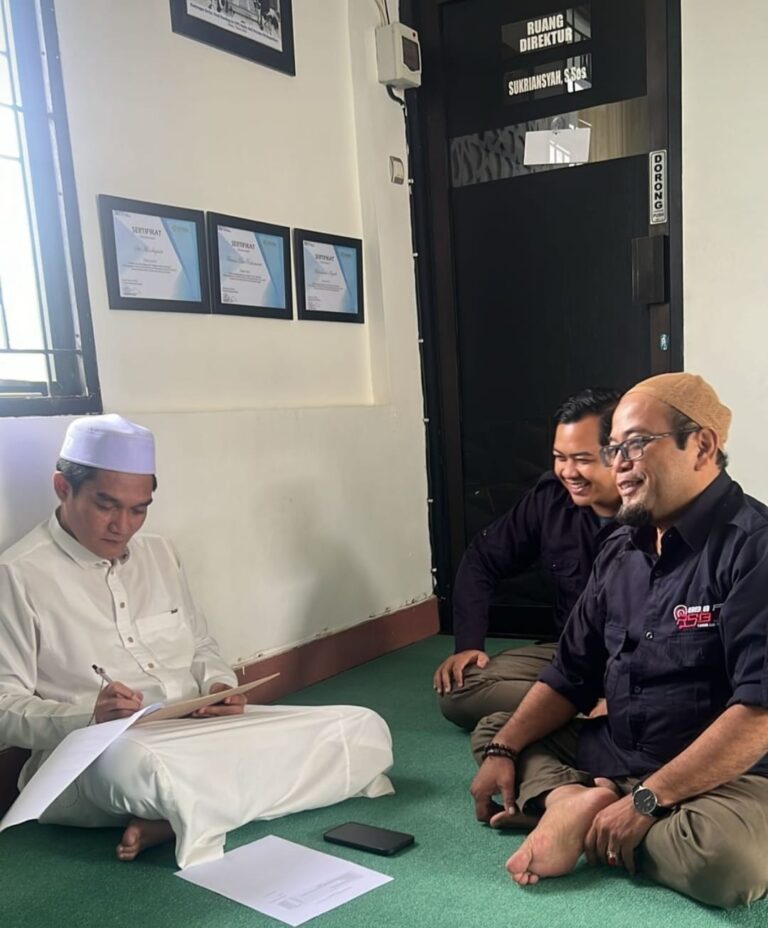 Ketua Dewas RSB Tanah Bumbu : Program Sahur SDSM Mantap