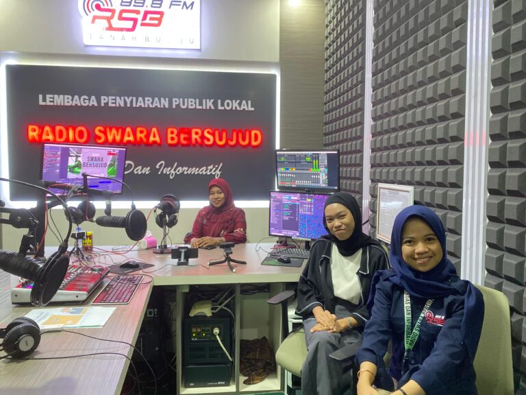 Maknai Hari Kartini, RSB Live Talkshow Bersama SMKS Tunas Bangsa