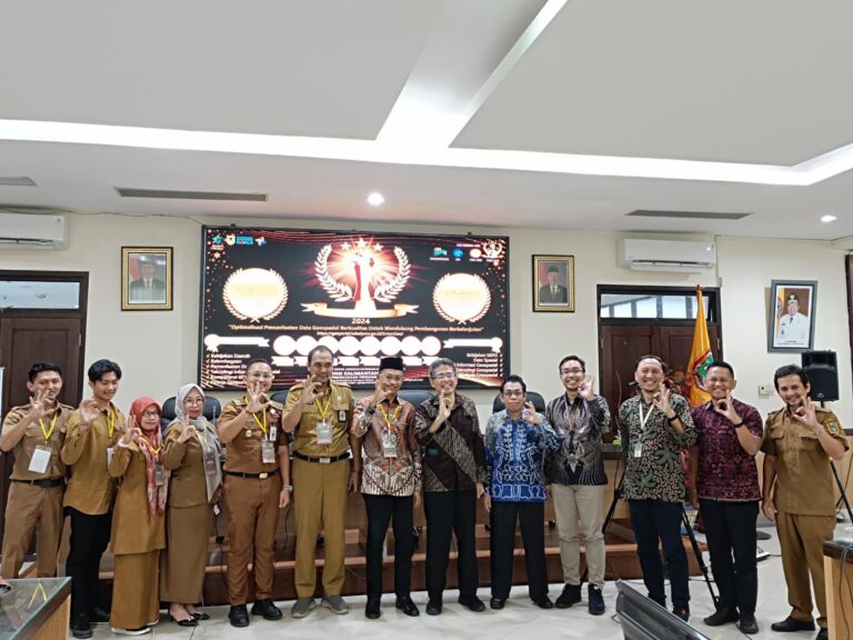 Sekda Ambo Sakka Hadiri Penilaian Geospasial Banua Award di Banjarbaru