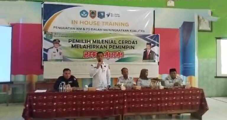 Bakesbangpol Tanah Bumbu Gelar Pendidikan Politik bagi Pemilih Pemula