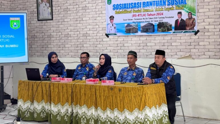 Dinas Sosial Tanah Bumbu Sosialisasikan Bansos RS-RTLH