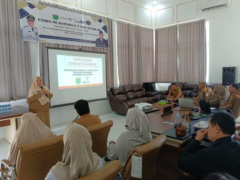 Gelar Forum Konsultasi Publik, Disbudporpar Tanah Bumbu Bahas 12 Layanan Diantaranya Wisatawan Daya Tarik Wisata