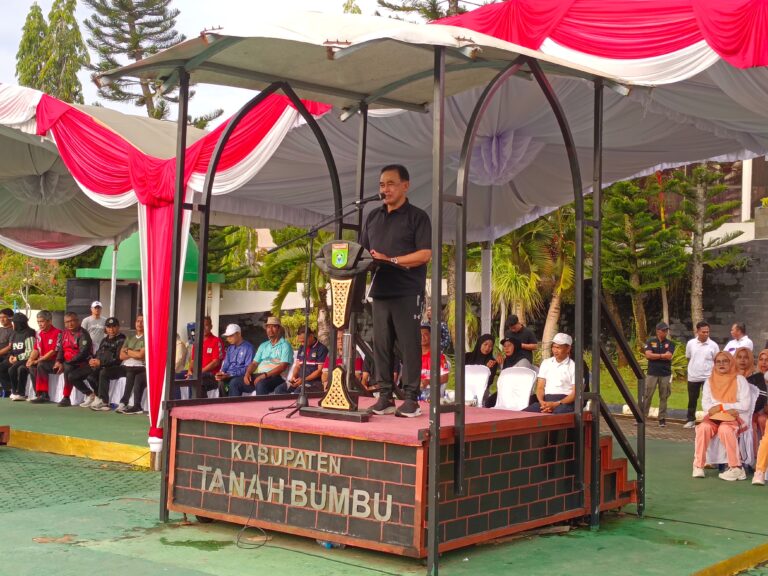 Hari KORPRI Ke-53, Bupati Zairullah Azhar Ajak Maknai Peringatan Ini.