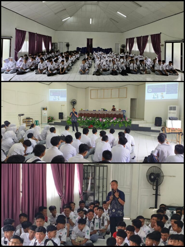 Disnakertrans Tanah Bumbu Bersama SMKN 1 Simpang Empat Gelar Bimbingan Konseling Penempatan Tenaga Kerja 1