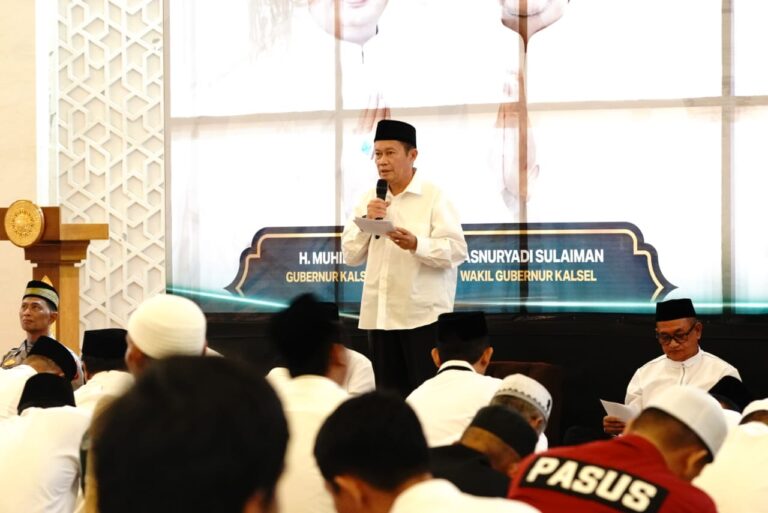 Safari Ramadan Pemprov Kalsel di Tanah Bumbu, Bupati Bang Arul: Momentum Perkuat Sinergitas
