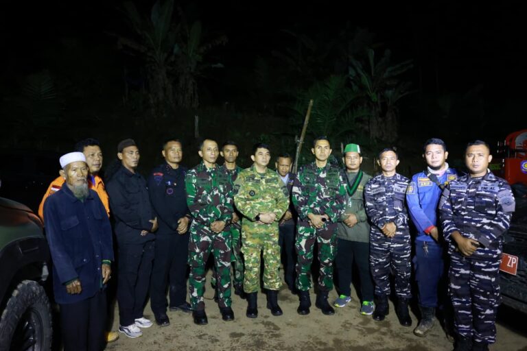 Bupati Tanah Bumbu Apresiasi Satgas dan Relawan atas Ditemukannya Helikopter Jatuh