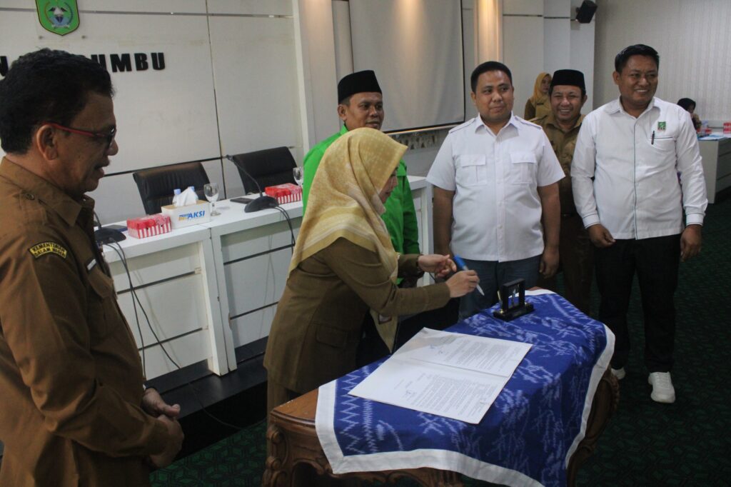 Pemkab Tanah Bumbu Gelar Penandatanganan NPHD Bantuan Keuangan Partai Politik Tahun Anggaran 2025