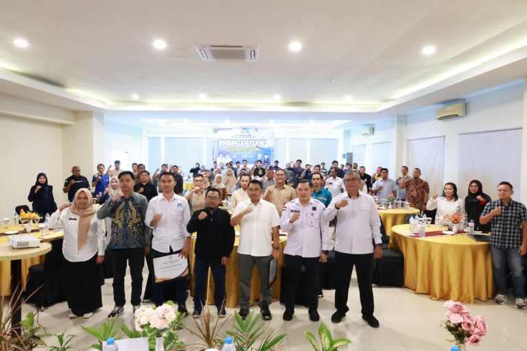 DPMPTSP Tanah Bumbu Gelar Bimbingan Teknis OSS-RBA dan Penyusunan LKPM 2025