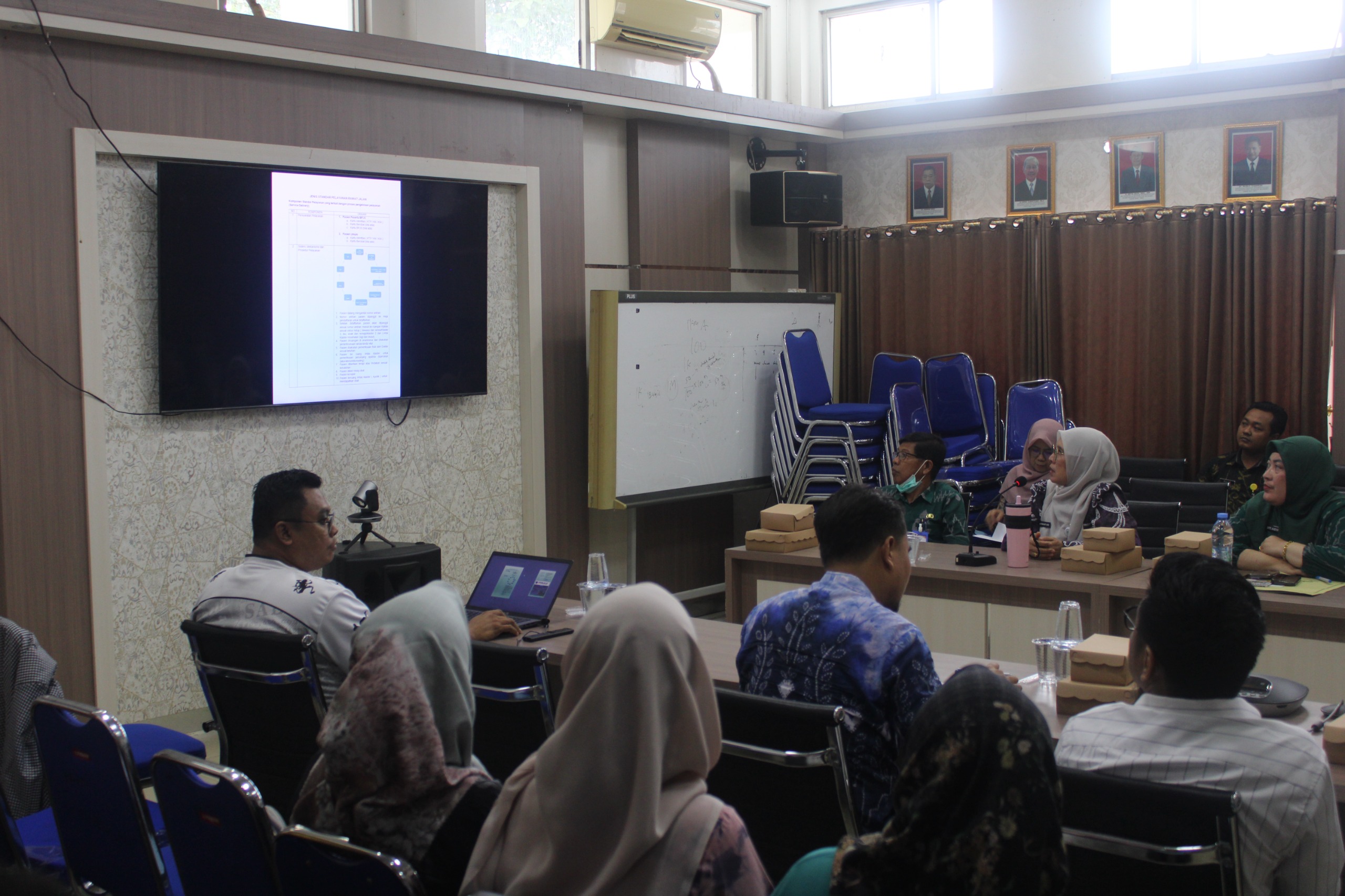 Dinas Kesehatan Tanah Bumbu Gelar FKP Standar Pelayanan untuk Tingkatkan Mutu Layanan Kesehatan 3