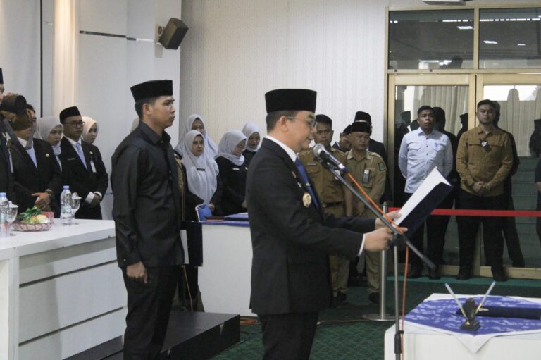 Pelantikan Pejabat Pimpinan Tinggi Pratama Digelar di Tanah Bumbu