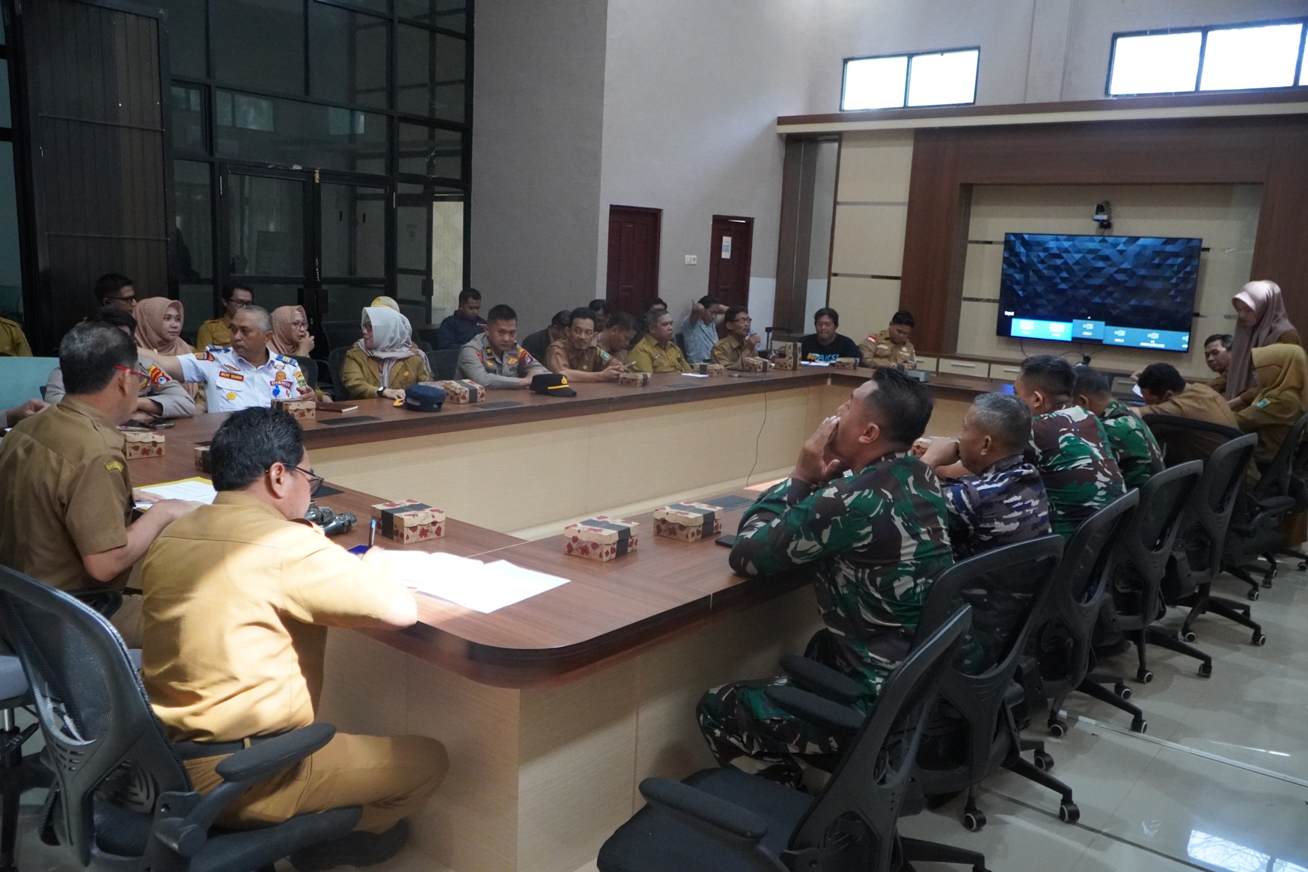 Persiapan Hari Pahlawan 7 Februari ke-80, Bakesbangpol Tanah Bumbu Gelar Rapat Koordinasi