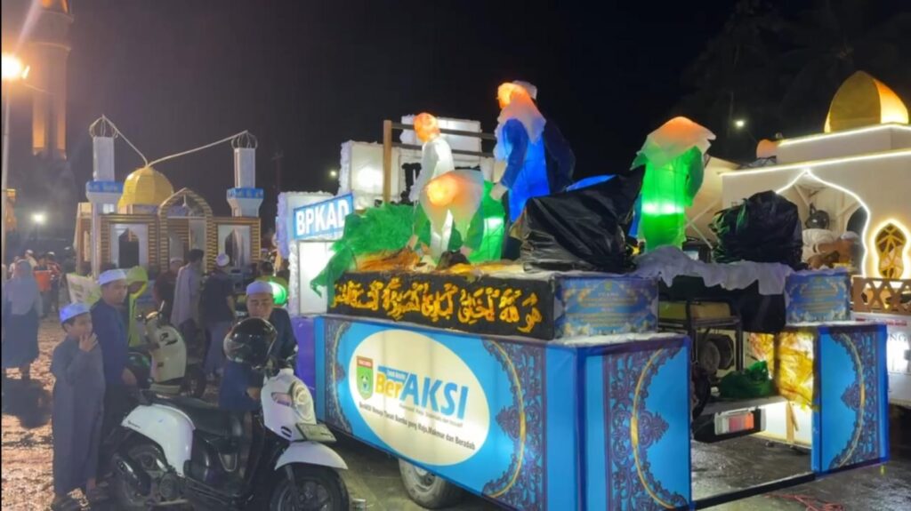 Festival Tanglong di Simpang Empat Meriahkan Malam Takbiran Idul Fitri 2026