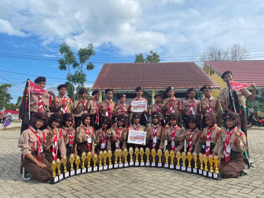 Tak Tertandingi, SMPN 7 Kusan Hilir Sabet Juara Ganda LT II