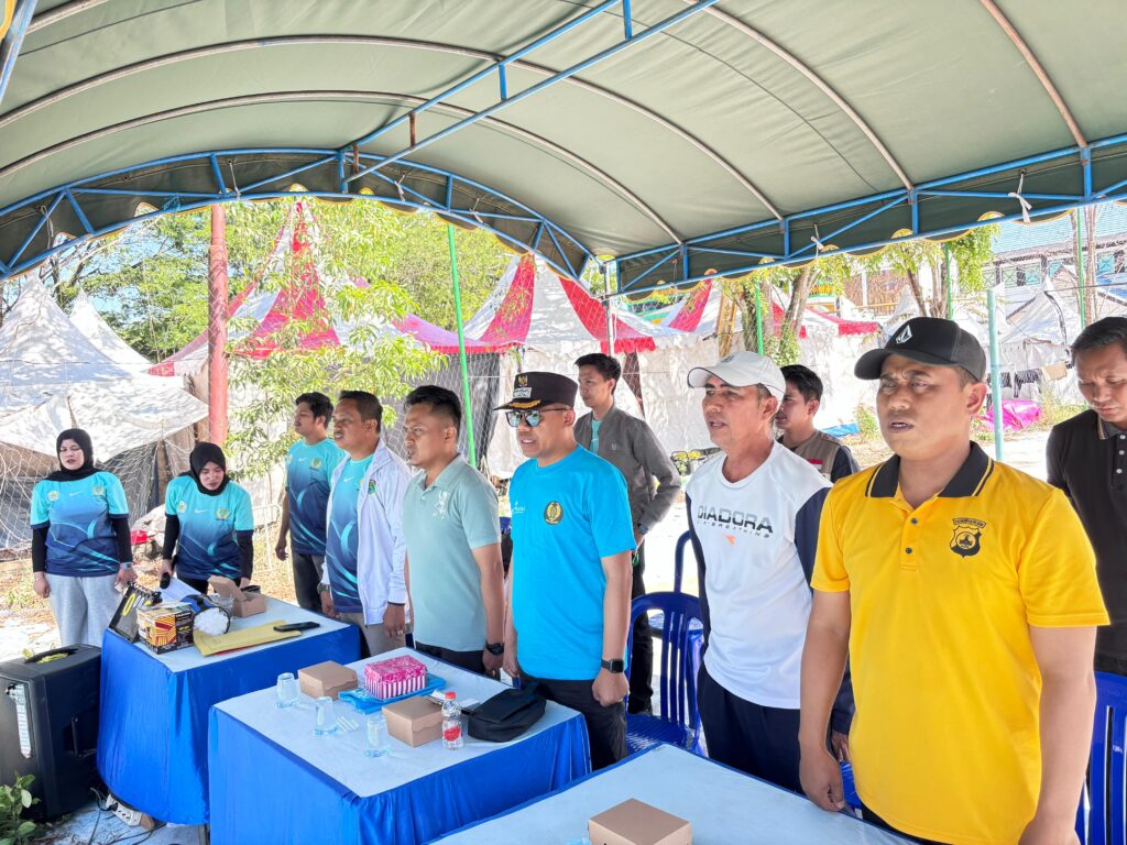 Dorong Semangat Sportivitas, Camat Kusan Hilir Hadiri Pembukaan Turnamen Sepak Takraw