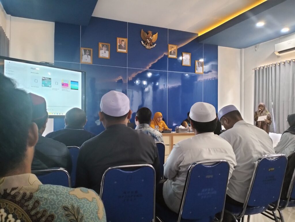 DP3AP2KB) menggelar kegiatan Bimbingan Teknis (Bimtek) Pelaksanaan Kebijakan Pemenuhan Hak Anak (PHA)