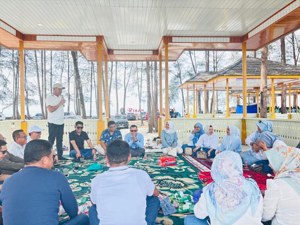 Silaturahmi dan Pelepasan Purna Tugas Camat Karang Bintang, Wujud Apresiasi atas Pengabdian