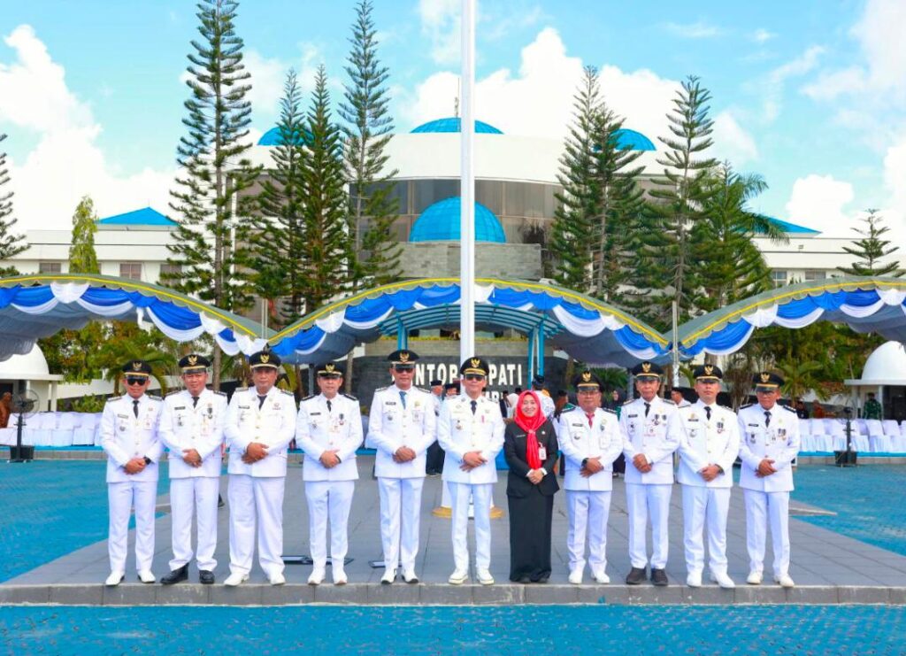 Karang Bintang Raih Penghargaan Kepatuhan Pajak 100 Persen ASN Tahun 2025