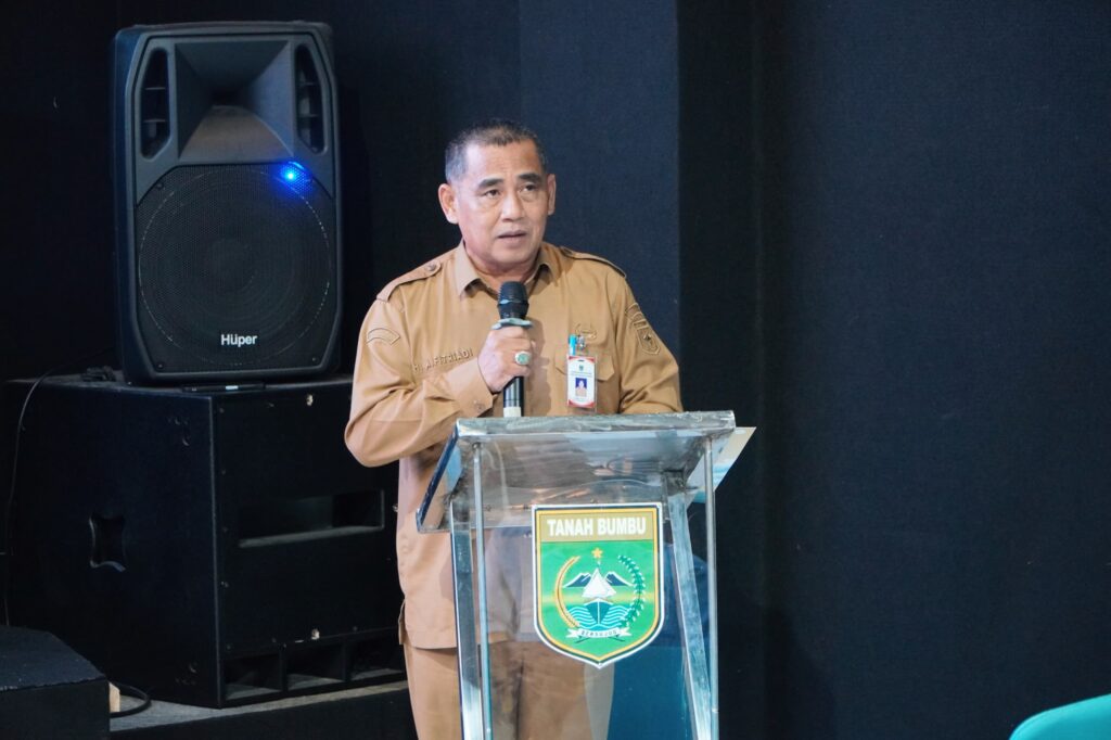 Dispersip Tanah Bumbu Tinjau Ulang Standar Pelayanan Publik