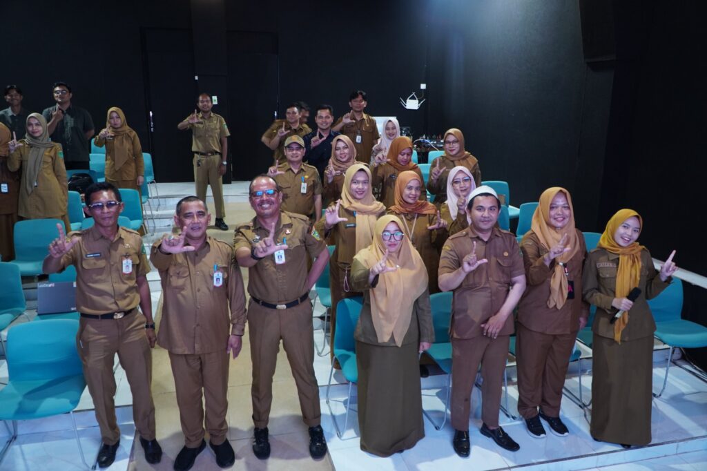 SLB Tanah Bumbu Usulkan Layanan Inklusi di Perpustakaan Daerah