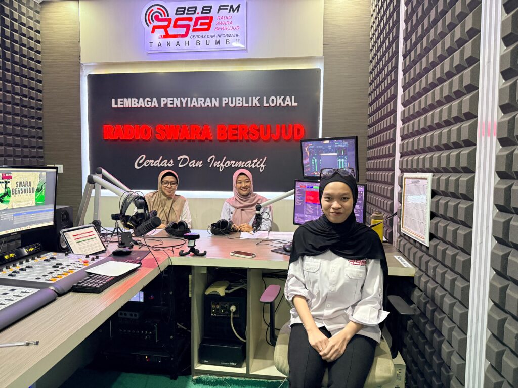 DLH Tanah Bumbu Perkuat Tata Lingkungan untuk Dukung Pembangunan Berkelanjutan 1 DLH Tanah Bumbu Perkuat Tata Lingkungan untuk Dukung Pembangunan Berkelanjutan