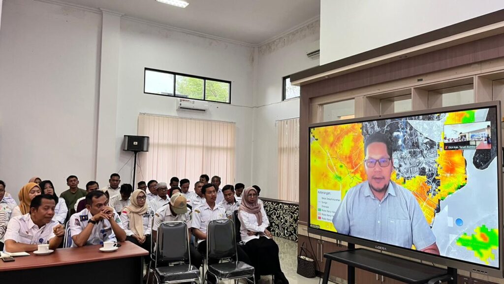 DLH Tanah Bumbu Gelar Sosialisasi Pengelolaan Sampah Perkantoran 1 DLH Tanah Bumbu Gelar Sosialisasi Pengelolaan Sampah Perkantoran