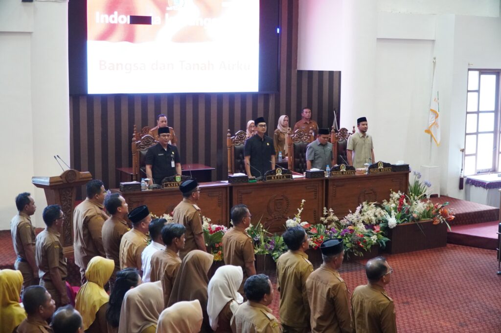 DPRD Tanah Bumbu Bahas Raperda Perizinan Berusaha Berbasis Risiko 1 DPRD Tanah Bumbu Bahas Raperda Perizinan Berusaha Berbasis Risiko