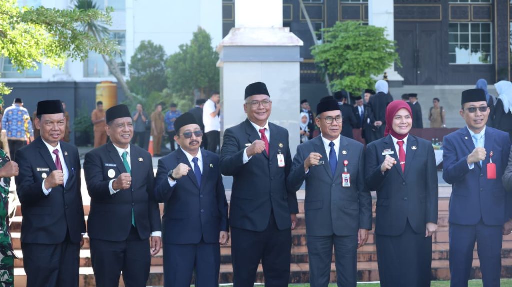 Pemkab Tanah Bumbu Terima Bantuan Pendidikan Kesetaraan dari Pemprov Kalsel 1 Tanah Bumbu