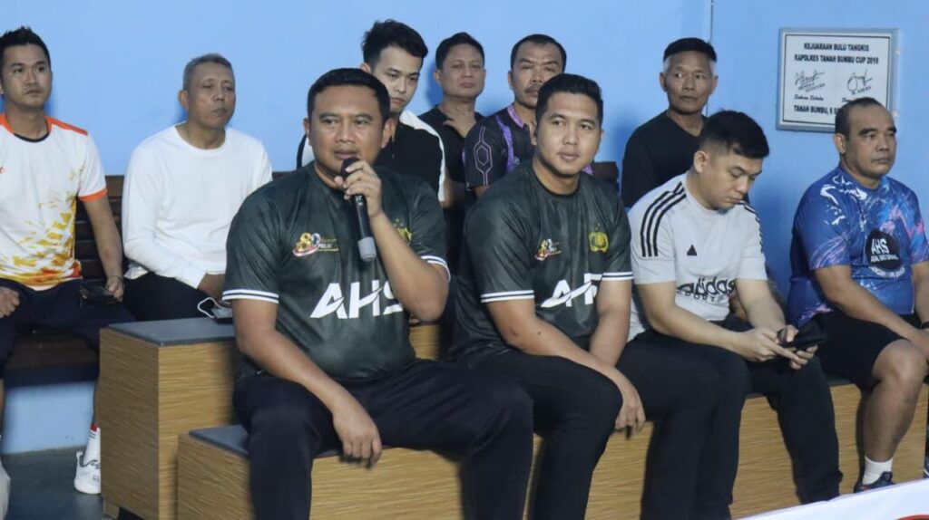 Turnamen Bulu Tangkis Kapolres Tanah Bumbu Cup 2026 Meriahkan Hari Bhayangkara ke-80 3 Turnamen Bulu Tangkis Kapolres Tanah Bumbu Cup 2026 Meriahkan Hari Bhayangkara ke-80