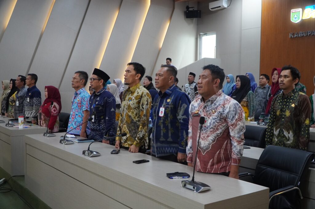 Dialektika Penyusunan Regulasi Perkuat Kepastian Hukum Daerah 1 Dialektika Penyusunan Regulasi Perkuat Kepastian Hukum Daerah